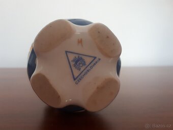 DUX porcelánová váza s květinami - 2