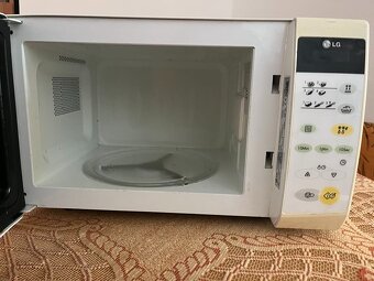 Mikrovlnná trouba LG - 2