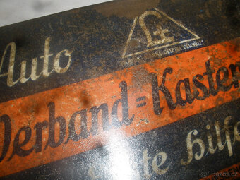 Stará německá autolékarna-Wehrmacht? - 2