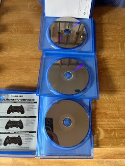 Prodám CD hry na PS4 - 2
