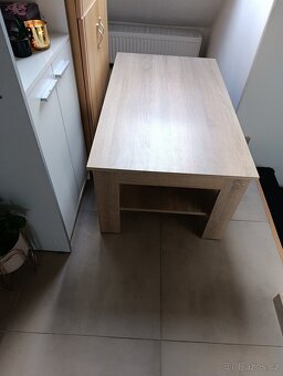 Konferenční stolek - 2