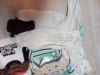 Balík věcí 56 a 62 pro miminko - 2