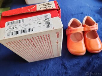Dětské lakované střevíčky vel. 24 - 2