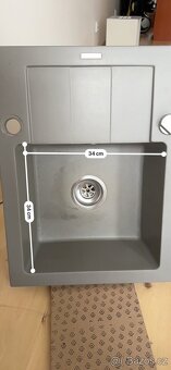 Kuchynsky granitovy drez Pyramis a baterie Grohe - 2