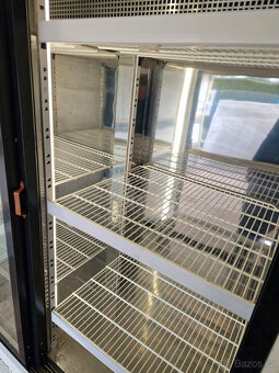 DVOJITÁ PROSKLENÁ LEDNICE - 2