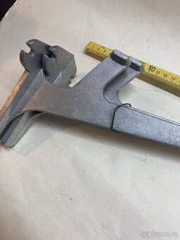 Konzole pod umyvadlo - 2