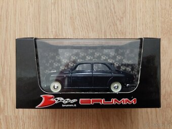 Fiat 1400B 1956 1:43 - BRUMM - 2