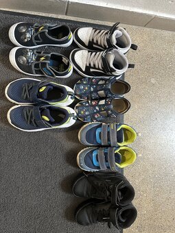 Prodávám dětský boty velikosti 28 - 2