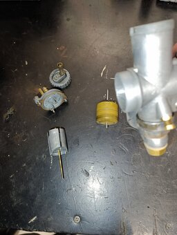 Jawa 250 pérák karburátor - 2