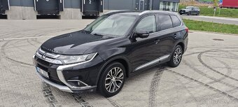 Mitsubishi Outlander 2.2DI-D automat - 2