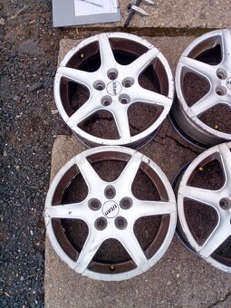 Prodám alu disky R 16, ET 45, 7Jx16H2, 5x112 - 2