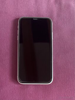 iPhone 11, 128GB bílý - 2