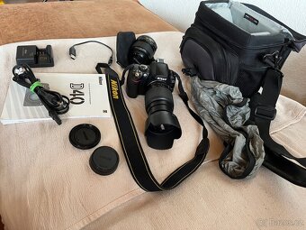 Nikon D40, kit s objektivy DX AFS 18-55, 55-200 - 2