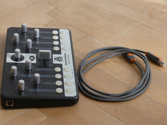 Novation Nocturn kontrolér - 2