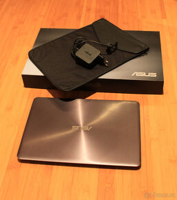 ASUS Zenbook UX305U kovový nová baterie - 2