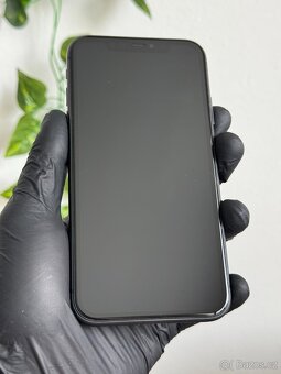 iPhone 11 128GB - záruka, DPH - 2
