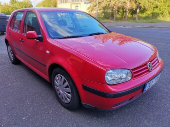 Prodám Golf 4 1,6 77kw rok výroby 2002 - 2