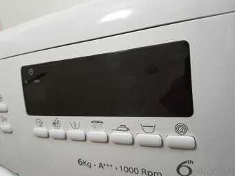 DOVOZ MOŽNÝ úzká A+++ moderní Whirlpool pračka - 2