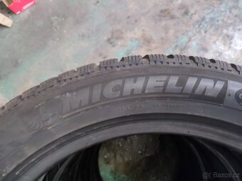 225/50/18 99V ZIMNÍ MICHELIN 4X DOT 2018 - 2