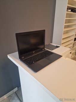 Acer Aspire V3 575 - 2