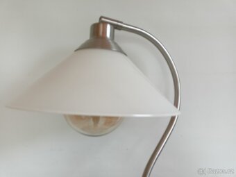 Stojací lampa bílá - 2