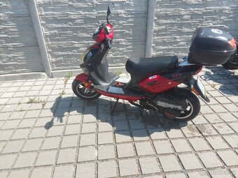 Prodám skútr 125ccm - 2