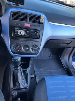 Fiat Grande Punto 1.4 i - 2