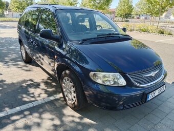 Chrysler Voyager 2.4i 16V - benzín 108kW, 2004 - 2