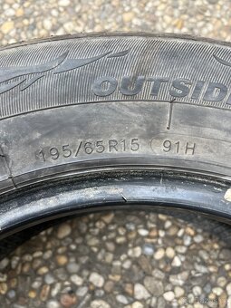 Pneu royal black 195/65 r15 - 2