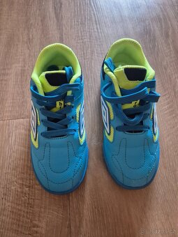 Dětské sálovky UMBRO DUALITE JNR. vel. 29 - 2