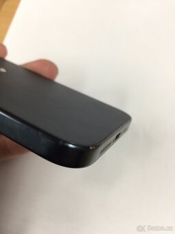 iPhone 15 Pro Max 256gb modrá - 2