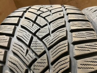 4ks. Zimní pneu 235/45/18.zn. Good Year. - 2