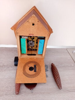 Prodám ruské dřevěné kukačky - 2