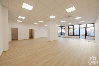 Pronájem komerčního prostoru 107 m², Uherské Hradiště - 2