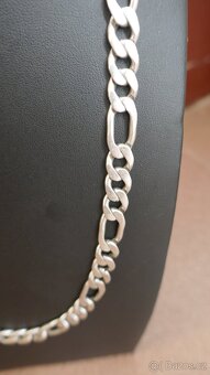 MASIVNÍ STŘÍBRNÝ ŘETĚZ FIGARO 84.22G//63CM//9MM - 2