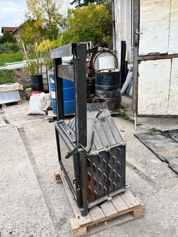 Litinová krbová vložka seguin se zdvihem 12kw - 2