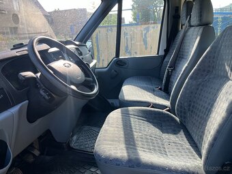 Ford Transit 2.2 TDCi bus pro 9míst - 2