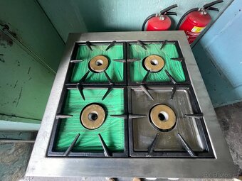 Plynový sporák - 2