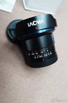 Prodám Laowa 6 mm f/2 Zero-D M4/3 - 2