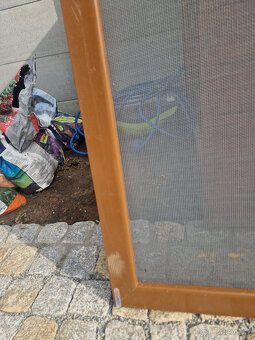 Posuvná síť proti hmyzu do dveří na terasu - 2