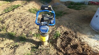 Prodám vibrační pěch Scheppach - 2