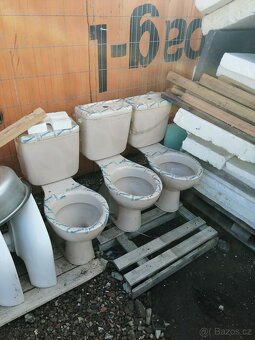 WC a umyvadlo - 2