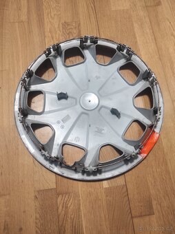 1 kus poklice Ford Transit (16") - 2