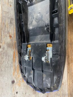 Sedačka Yamaha XT 125 - 2