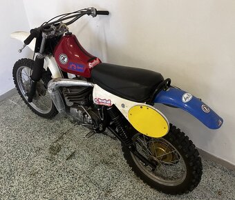 ČZ 380 CROSS MOTOR 981 - 2