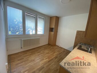 Pronájem bytu 3+1, 76 m2, ul. Otická, Opava - 2