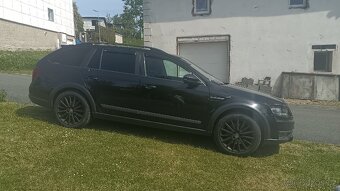 Škoda Octavia scout - 2