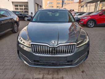 Škoda Superb 3 2.0 TDI 140kW DSG Matrix LED Navigace Keyless - 2