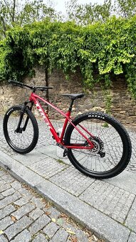 Trek Marlin 8 Gen 3 - 2