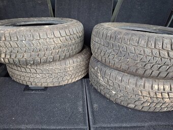 Prodám téměř nové 165/70 R13 - 2